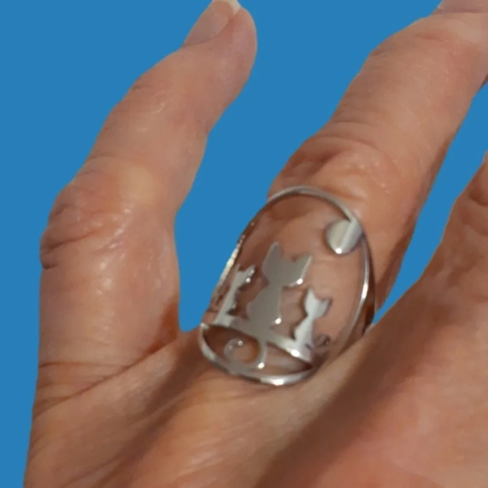 Sweet KITTY RING. Sz 7+ adjustable - Picture 2 of 5